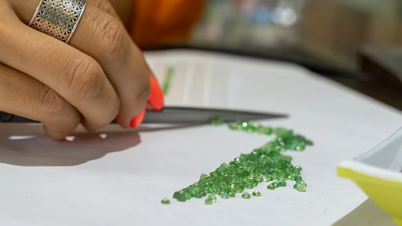 Натуральные камни для украшений JYN Jewels